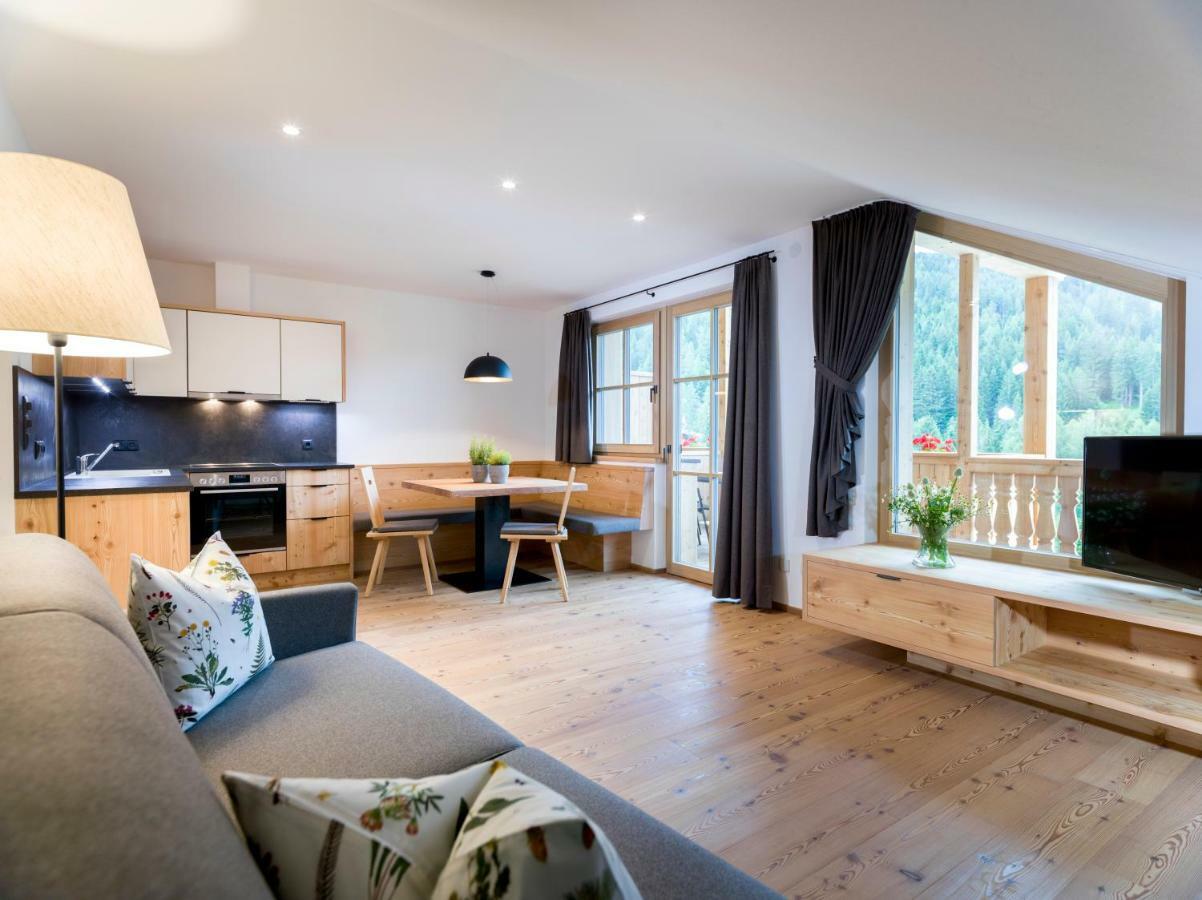 Altmessnerhof Lägenhet Toblach Exteriör bild